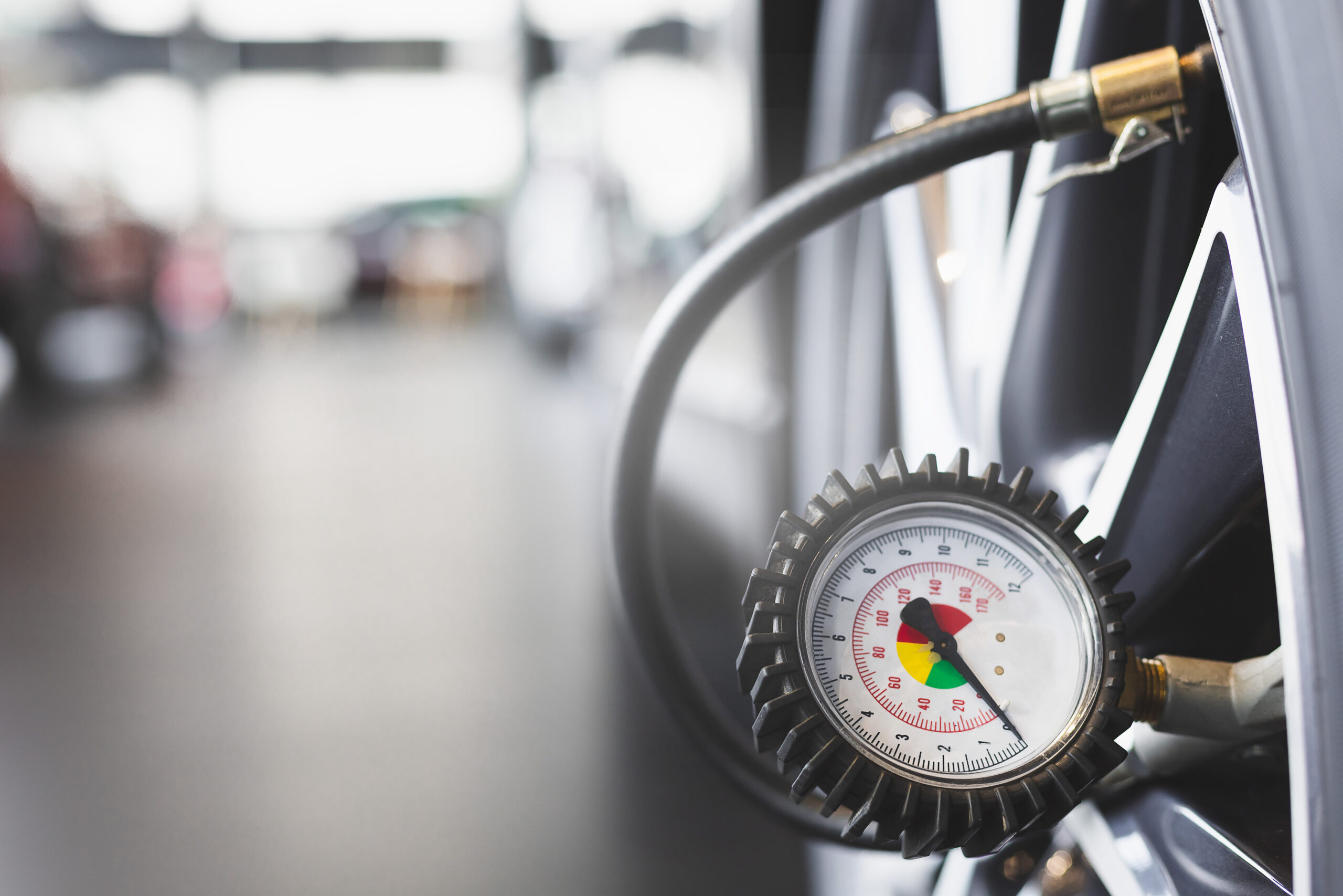 You are currently viewing Tire & Brake Safety: Don’t Let Winter Wear Catch You Off Guard